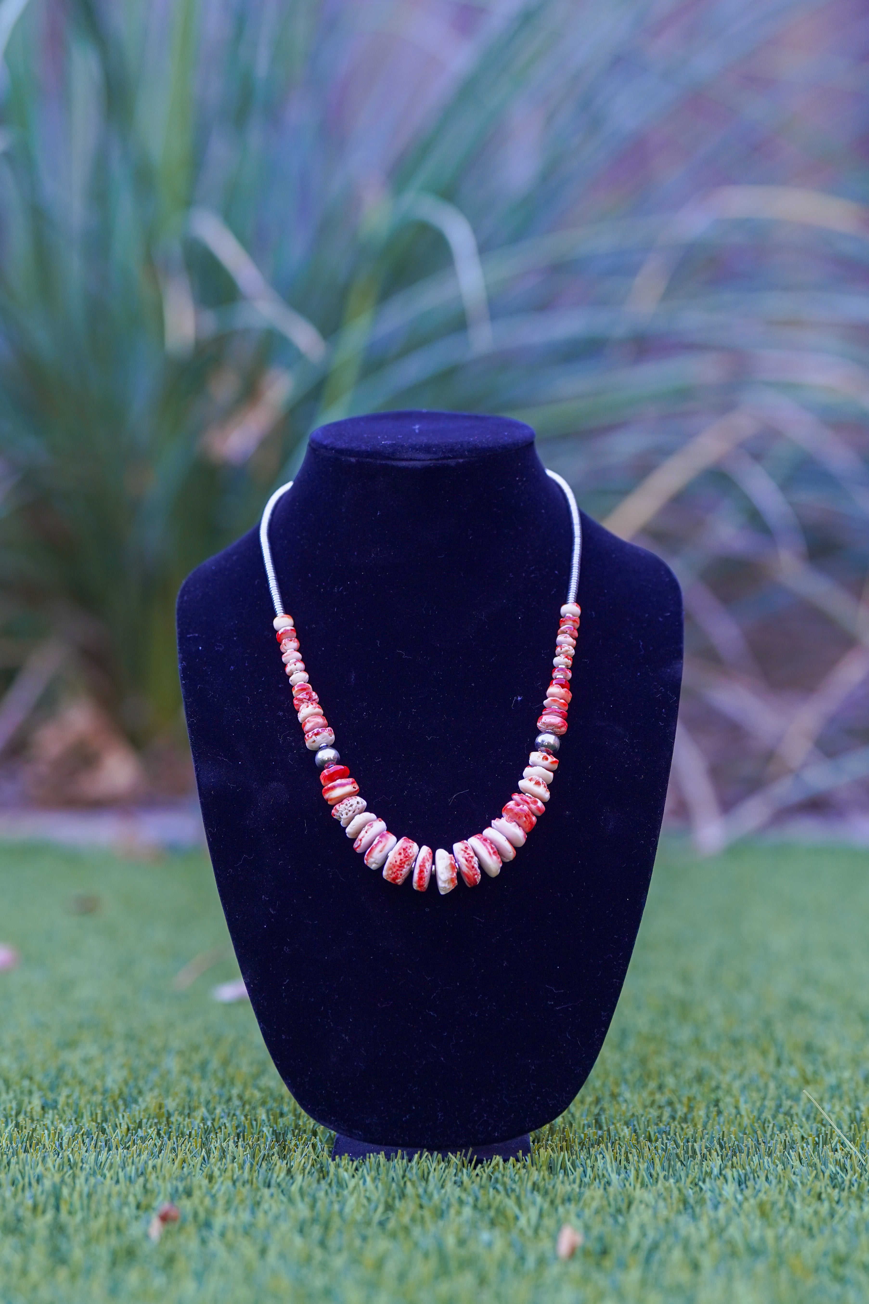23" Red Spiny Oyster Graduated Necklace